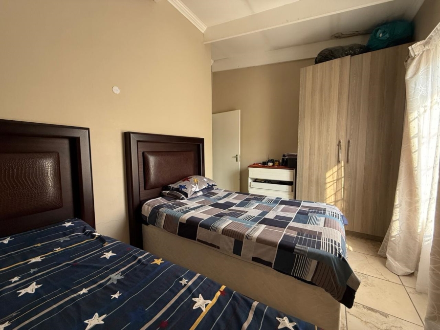 3 Bedroom Property for Sale in Waterval East North West